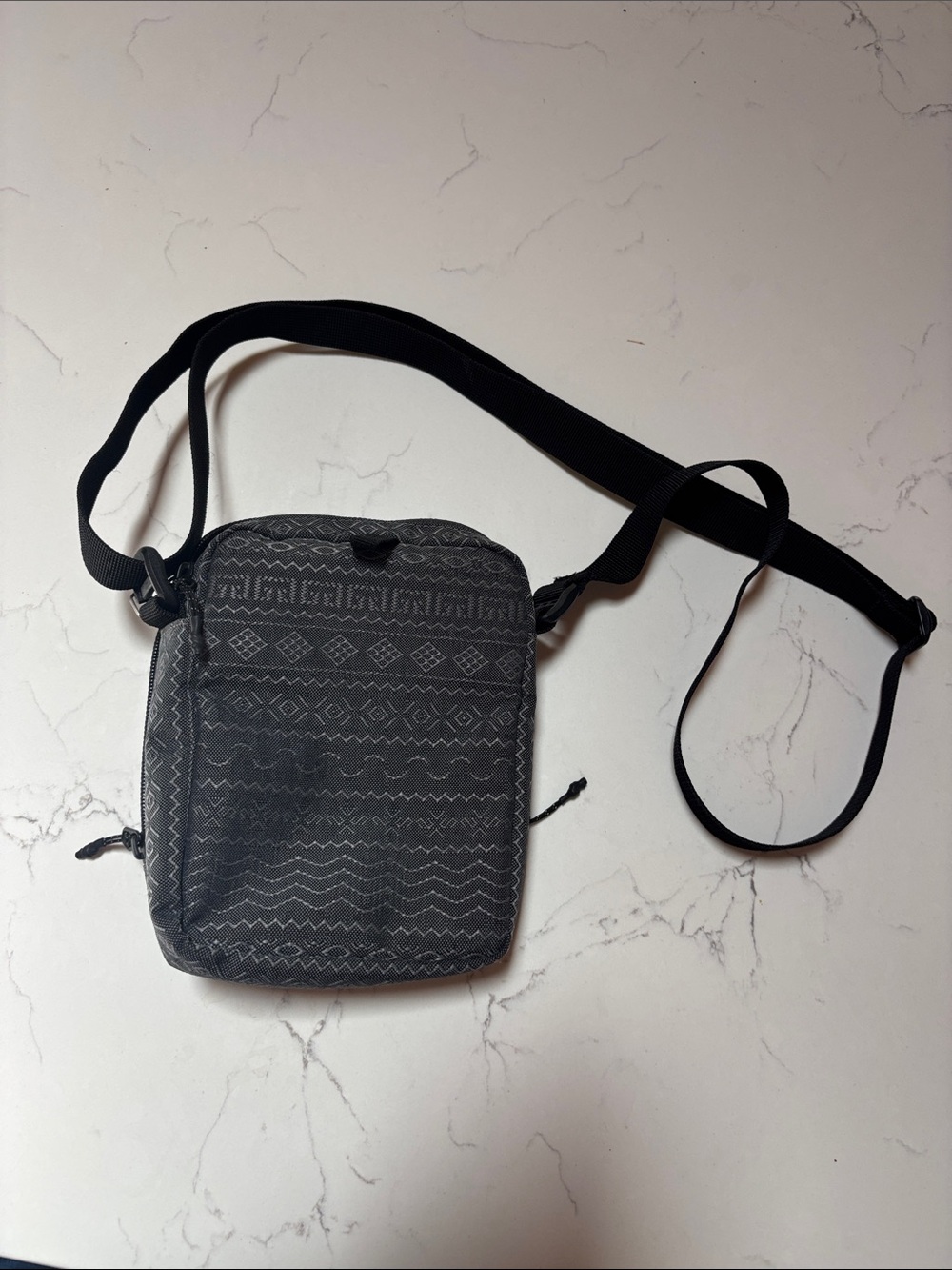 Dakine Black and Gray Patterned Mini Crossbody Bag - Picture 5 of 5